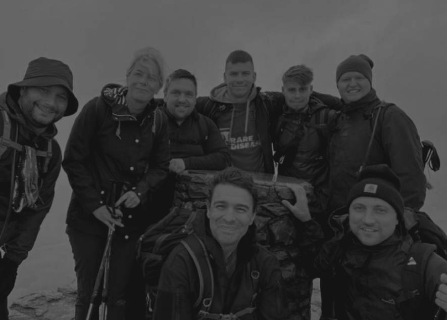 TSL team photo on Snowdon.